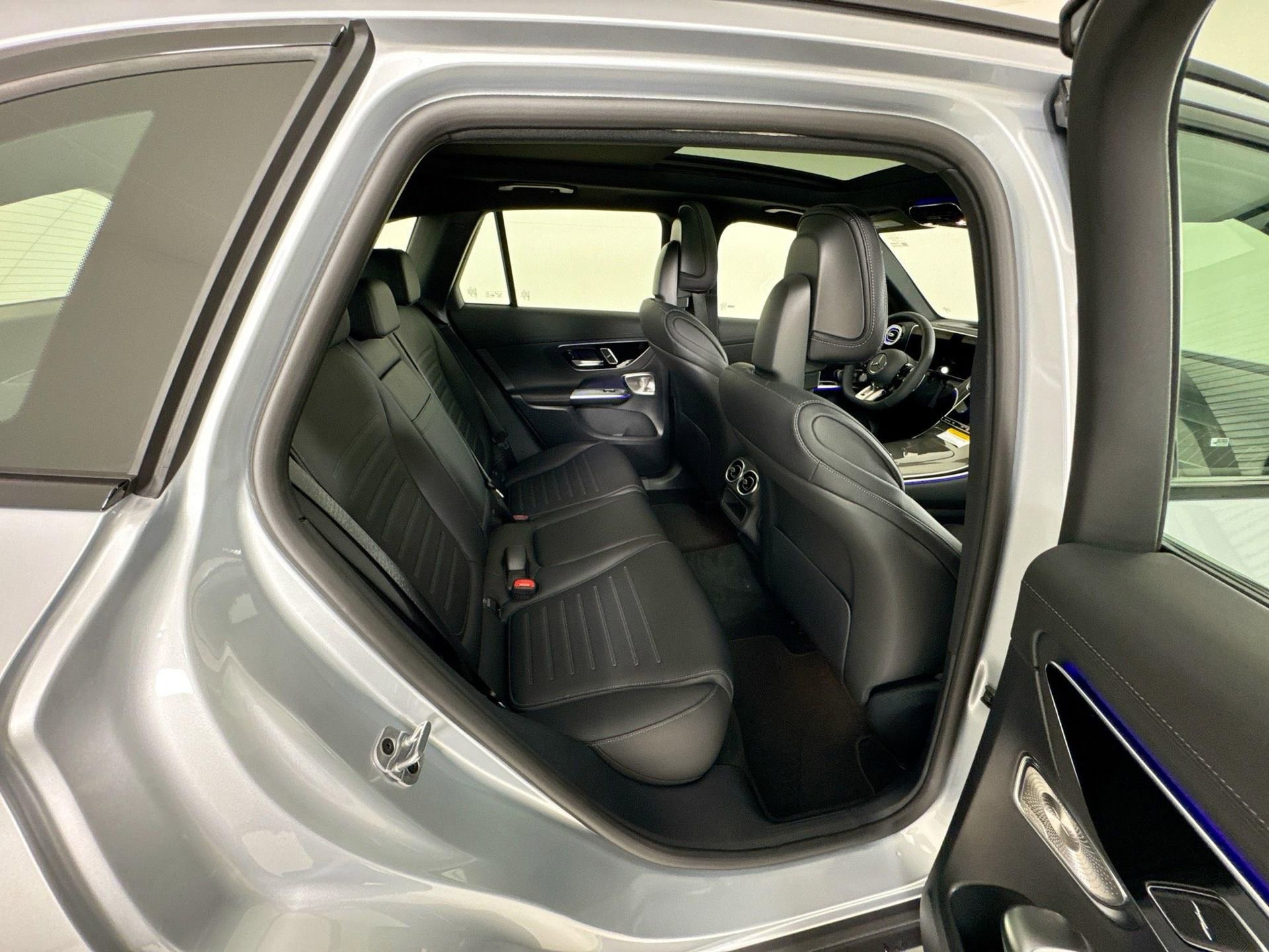 New 2026 Mercedes-Benz GLC 43 AMG 4MATIC image 31