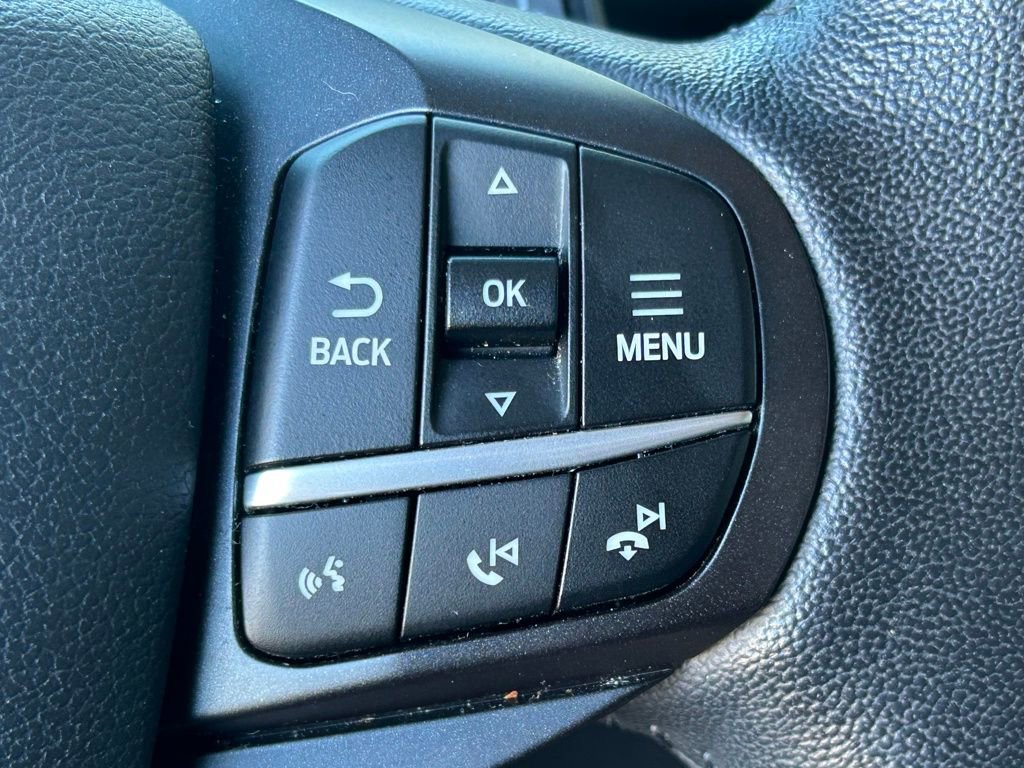 Used 2020 Ford Explorer XLT image 14