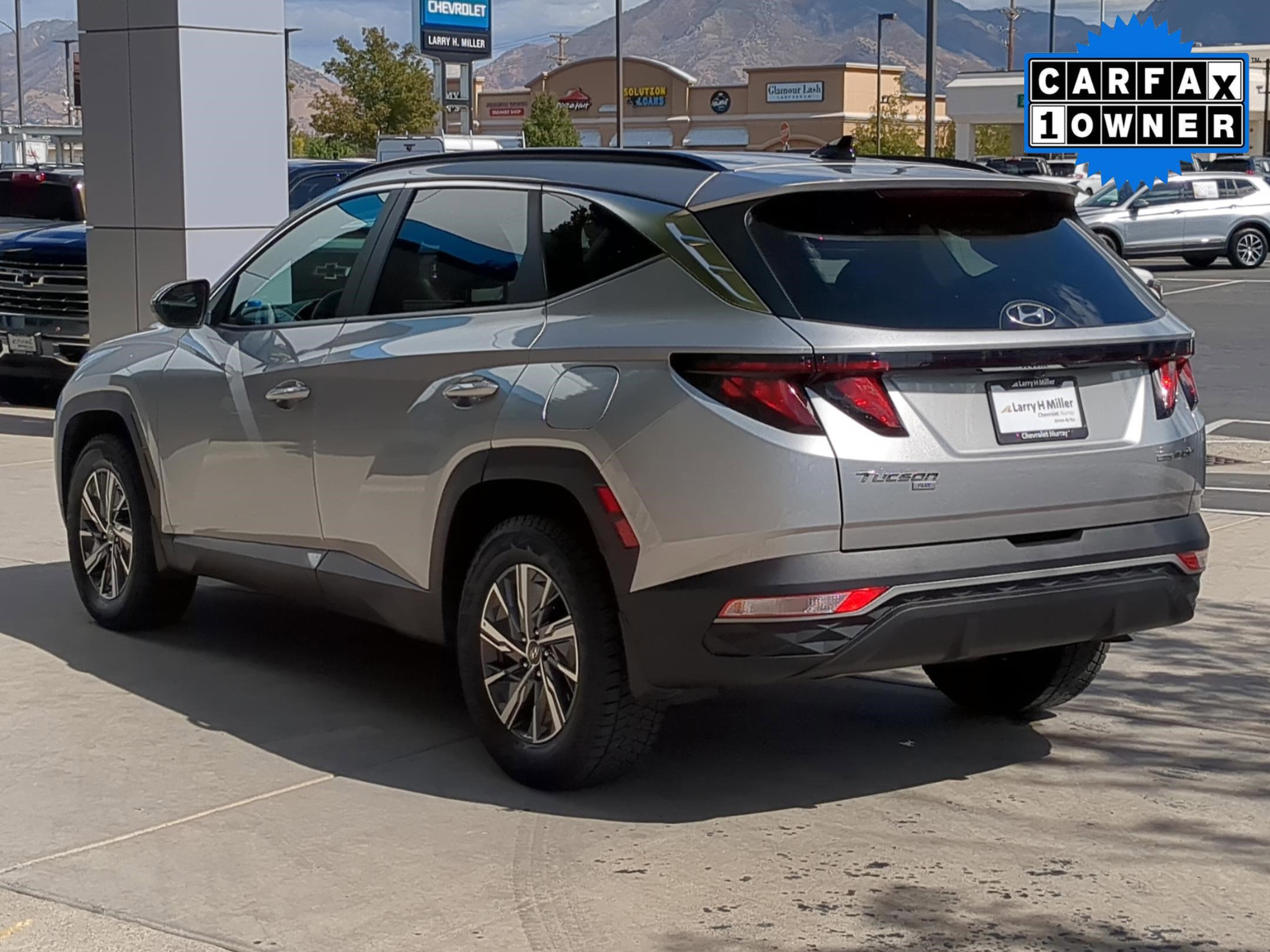Used 2024 Hyundai Tucson Blue image 3