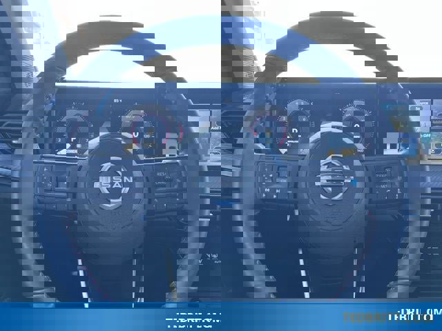 Used 2025 Nissan Kicks SR image 27