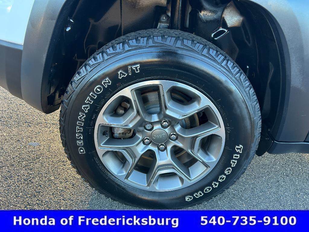 Used 2021 Jeep Cherokee Trailhawk image 34