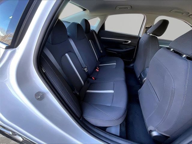Used 2026 Hyundai Sonata SE FWD image 24