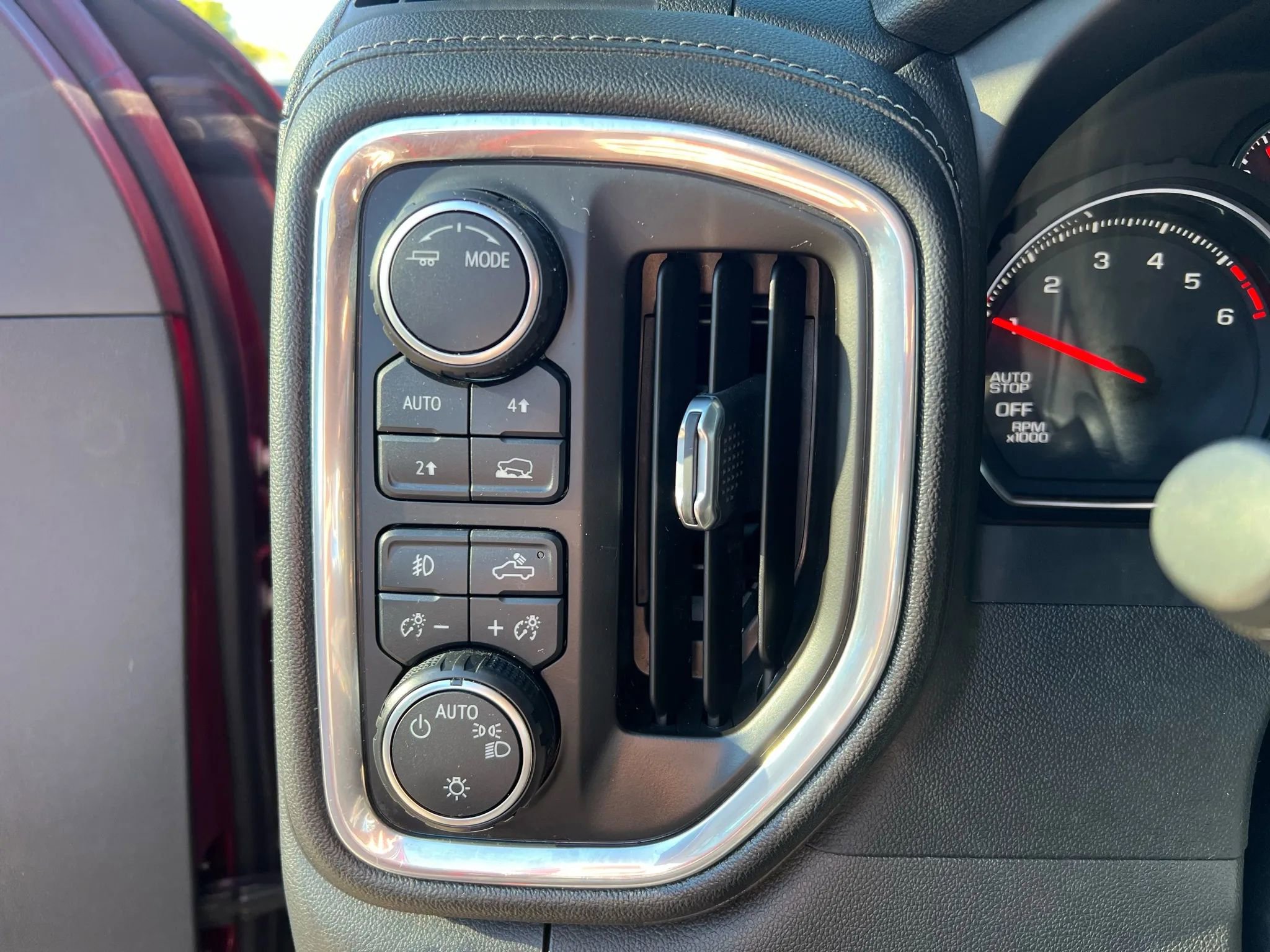 Used 2020 Chevrolet Silverado 1500 RST w/ All-Star Edition image 26