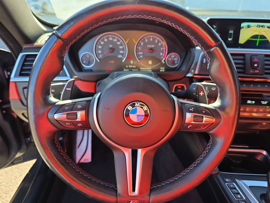 Used 2017 BMW M4 Convertible image 24