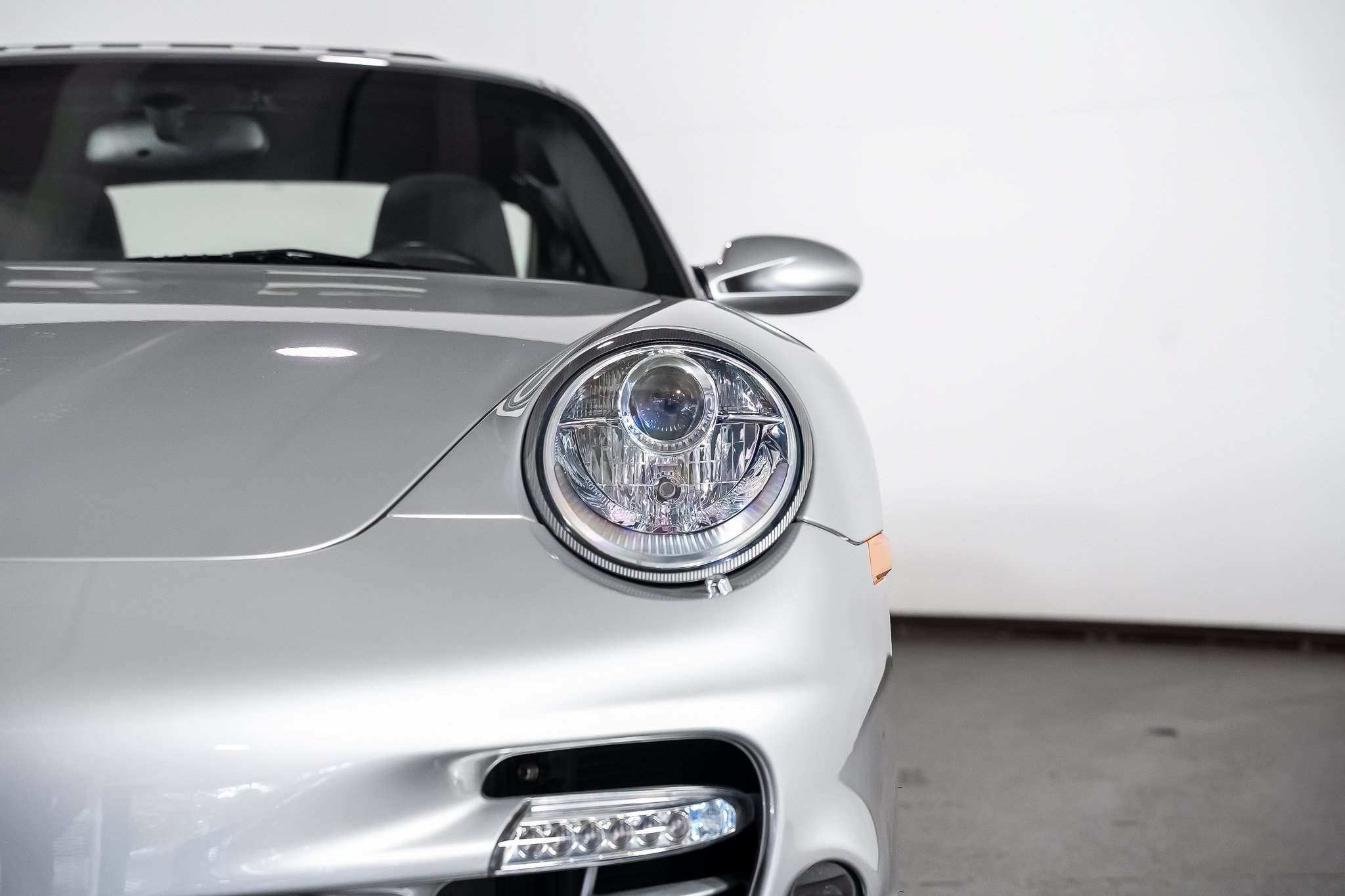 Used 2007 Porsche 911 Turbo AWD/4WD image 5