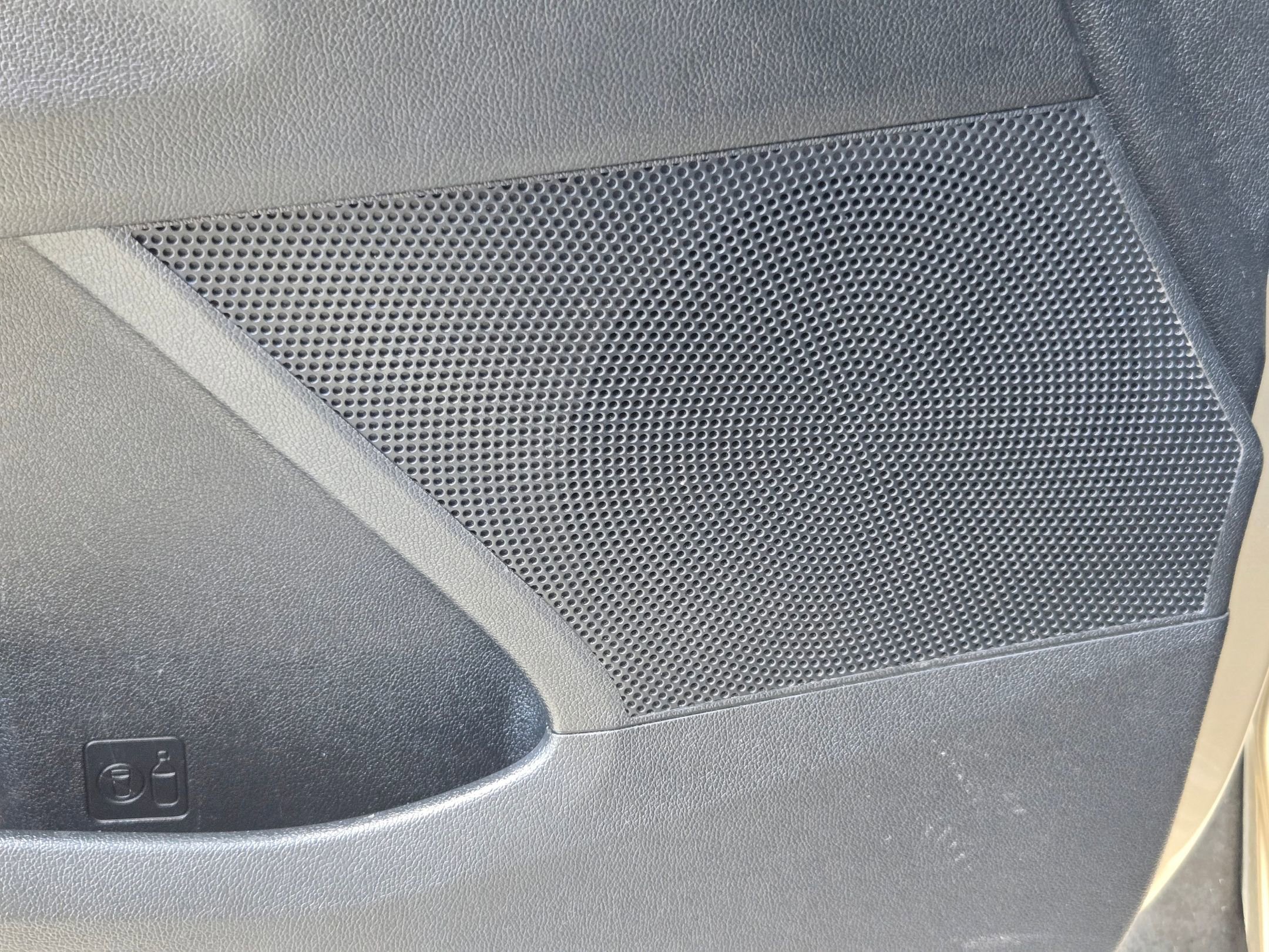 Used 2021 Kia Sorento S w/ Panoramic Sunroof Package image 22