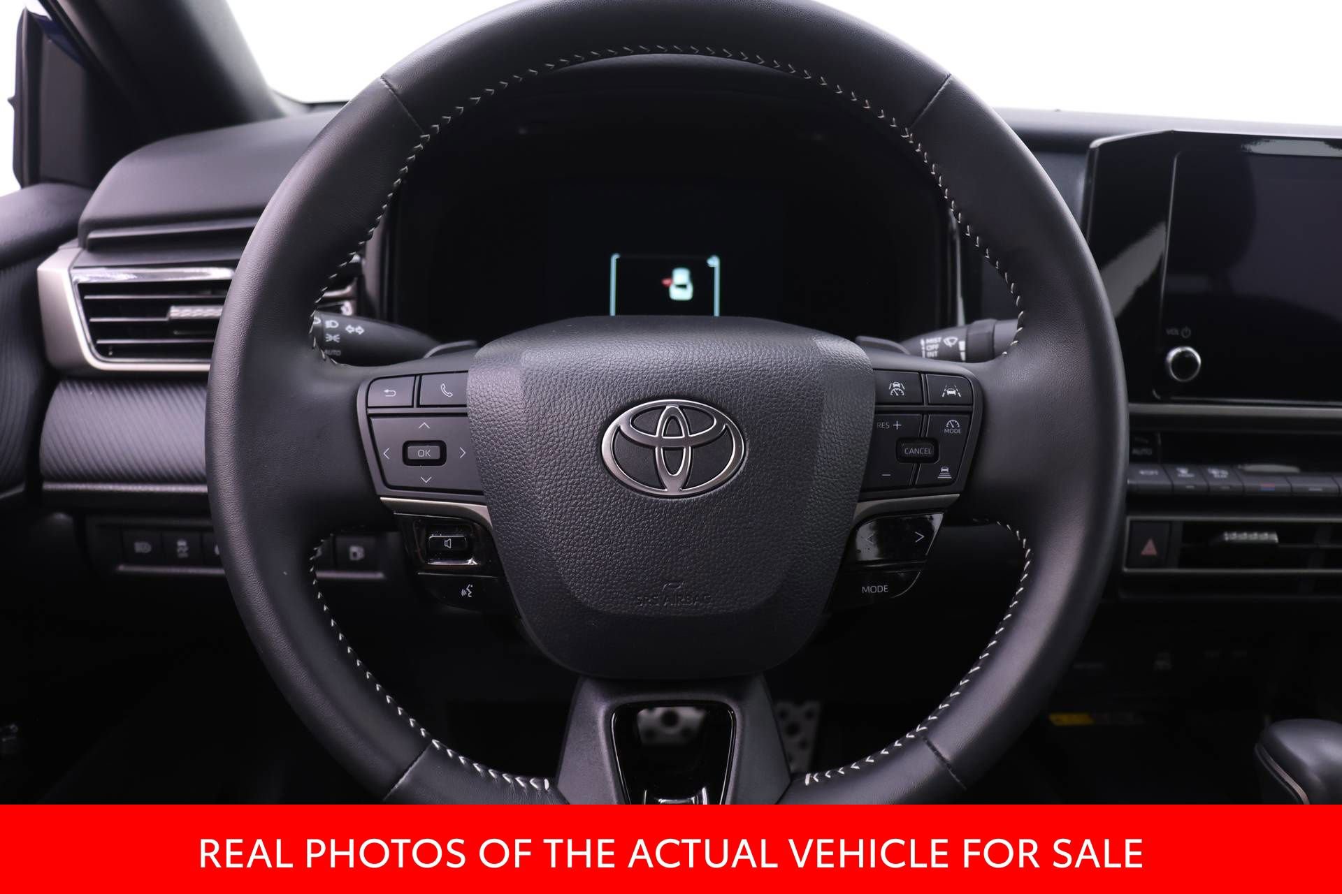 Certified 2025 Toyota Camry SE FWD image 12