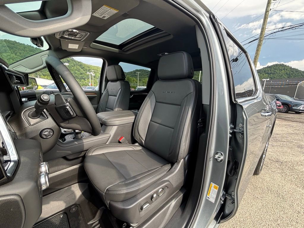 New 2026 GMC Sierra 1500 Denali w/ Denali Reserve Package image 15