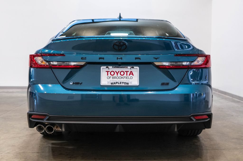 Used 2026 Toyota Camry SE w/ Convenience Package FWD image 8