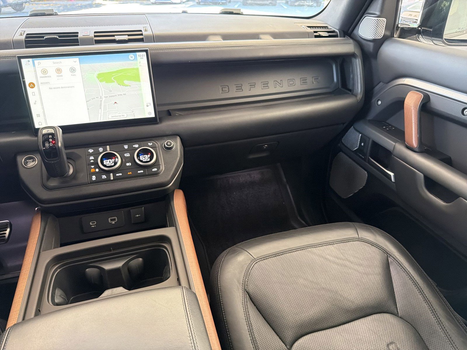 Certified 2023 Land Rover Defender 130 X image 29