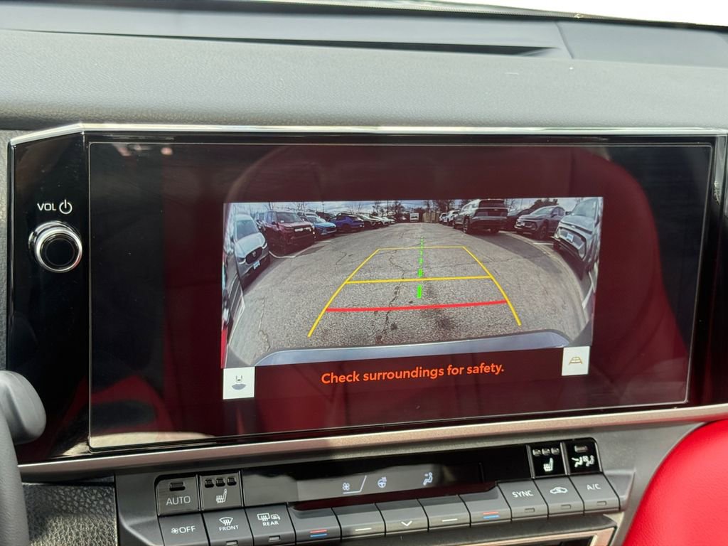 Used 2025 Toyota Camry XSE image 15