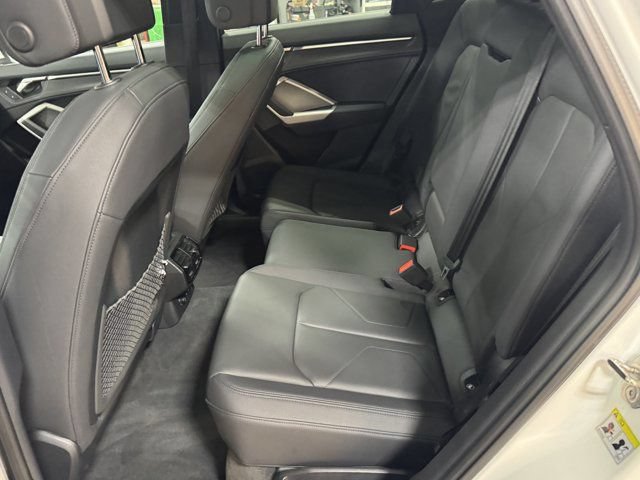 Certified 2023 Audi Q3 2.0T Premium w/ Convenience Package AWD/4WD image 37