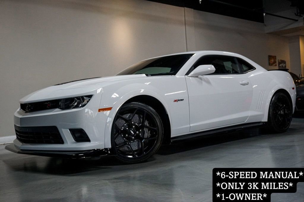 Used 2015 Chevrolet Camaro Z/28 image 1