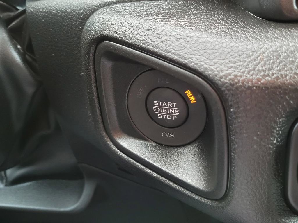 Used 2024 Jeep Wrangler Willys image 29