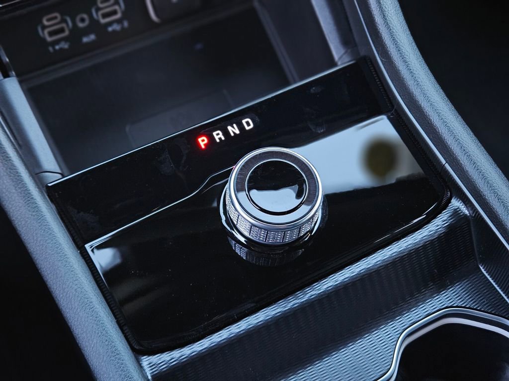 New 2025 Jeep Grand Cherokee Altitude image 25