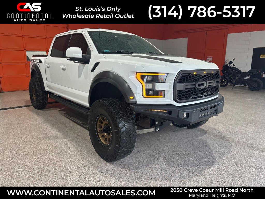 Used 2017 Ford F150 Raptor w/ Equipment Group 802A Luxury AWD/4WD image 1