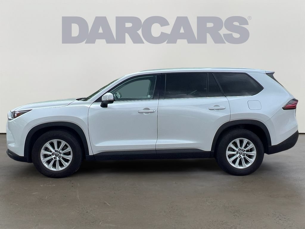 Used 2025 Toyota Grand Highlander AWD image 4
