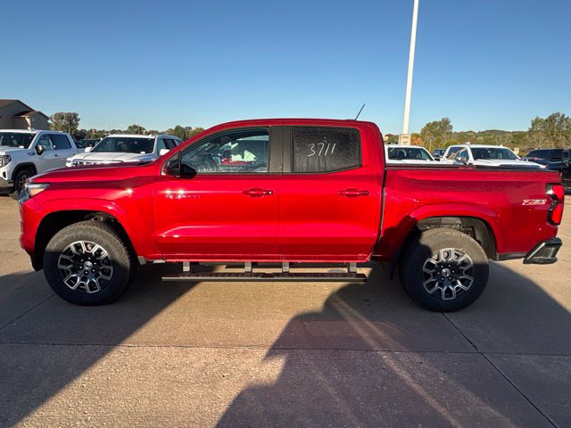 New 2026 Chevrolet Colorado Z71 w/ Technology Package AWD/4WD image 6