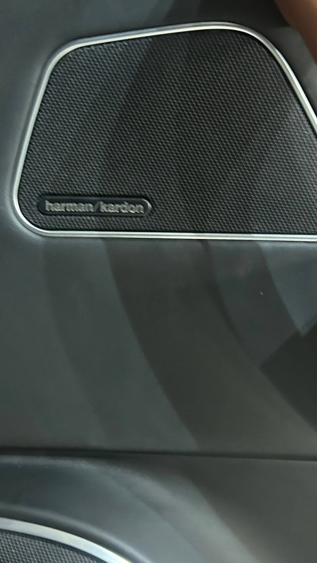 Used 2019 Maserati Levante GranLusso AWD/4WD image 66