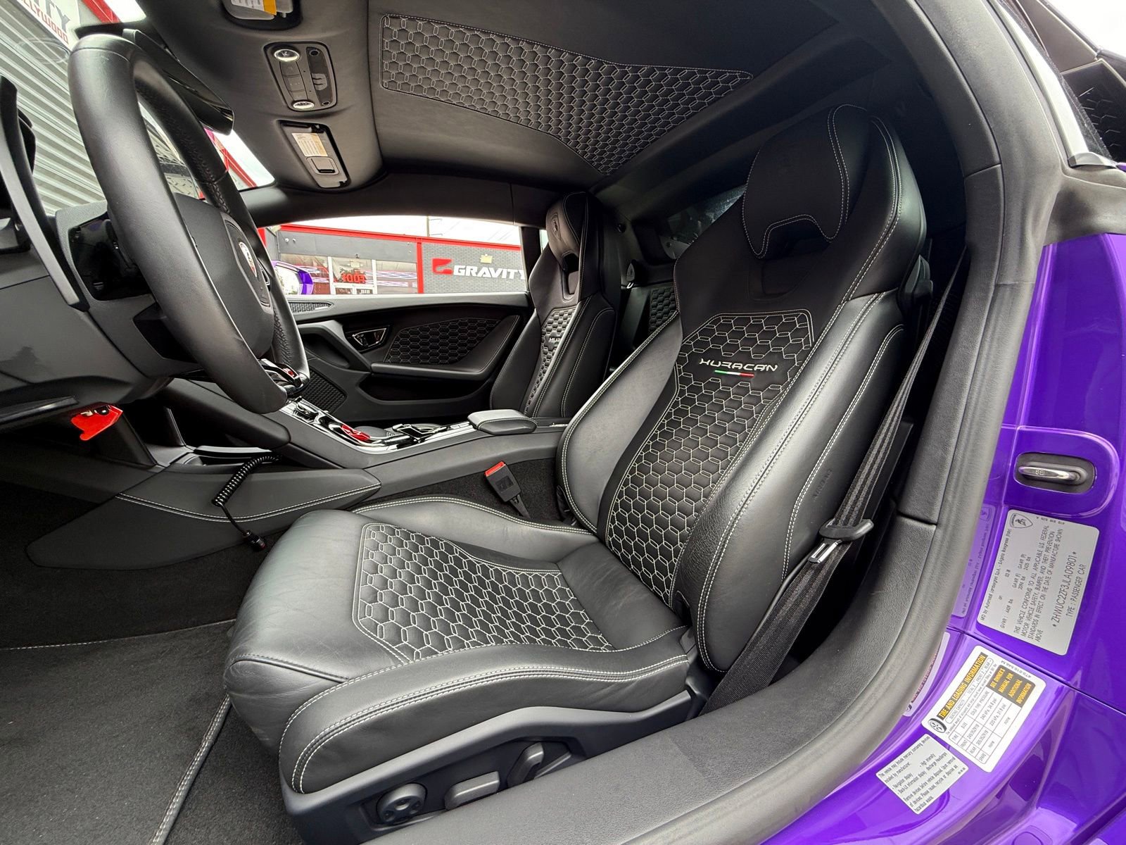 Used 2018 Lamborghini Huracan LP 580-2 RWD image 30