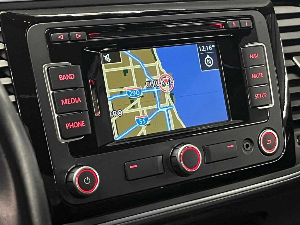 Used 2014 Volkswagen Beetle R-Line image 24