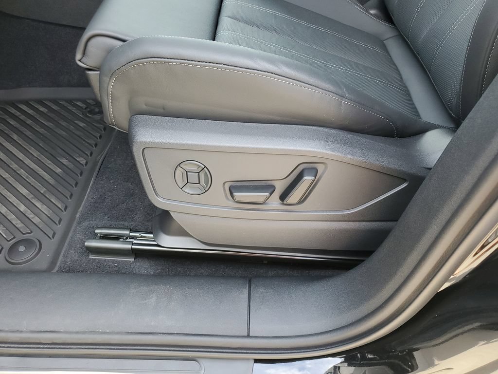 New 2025 Audi Q5 Premium Plus w/ Premium Plus AWD/4WD image 9