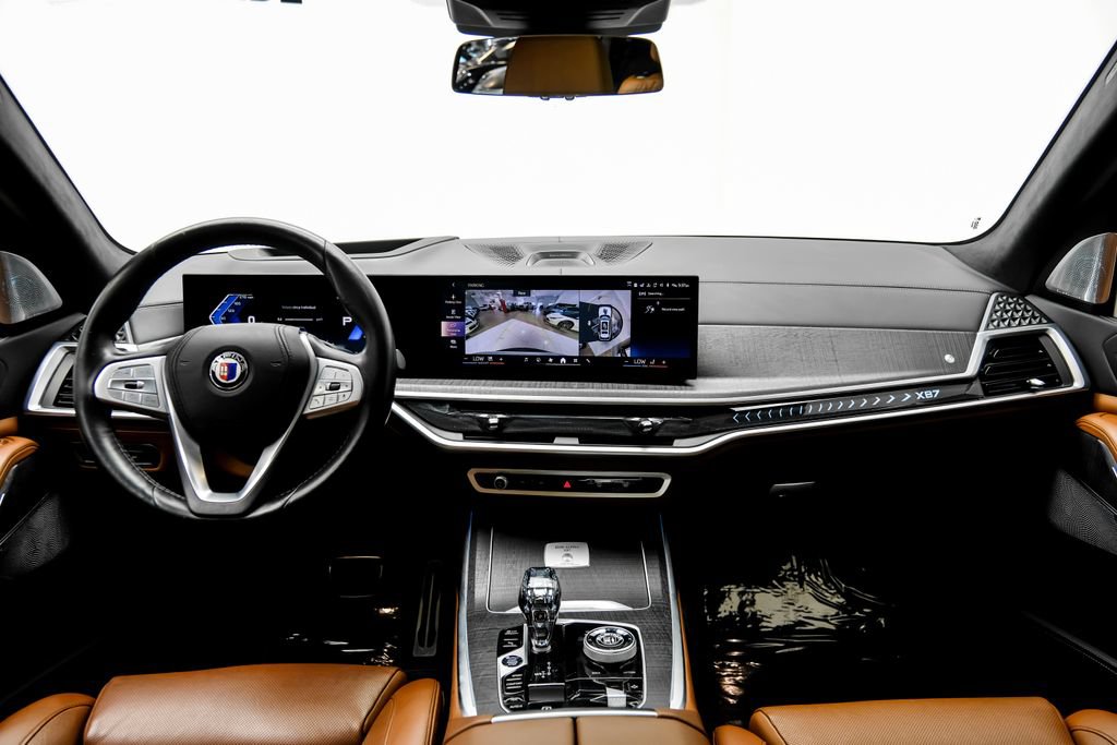 Used 2025 BMW ALPINA XB7 AWD/4WD image 17