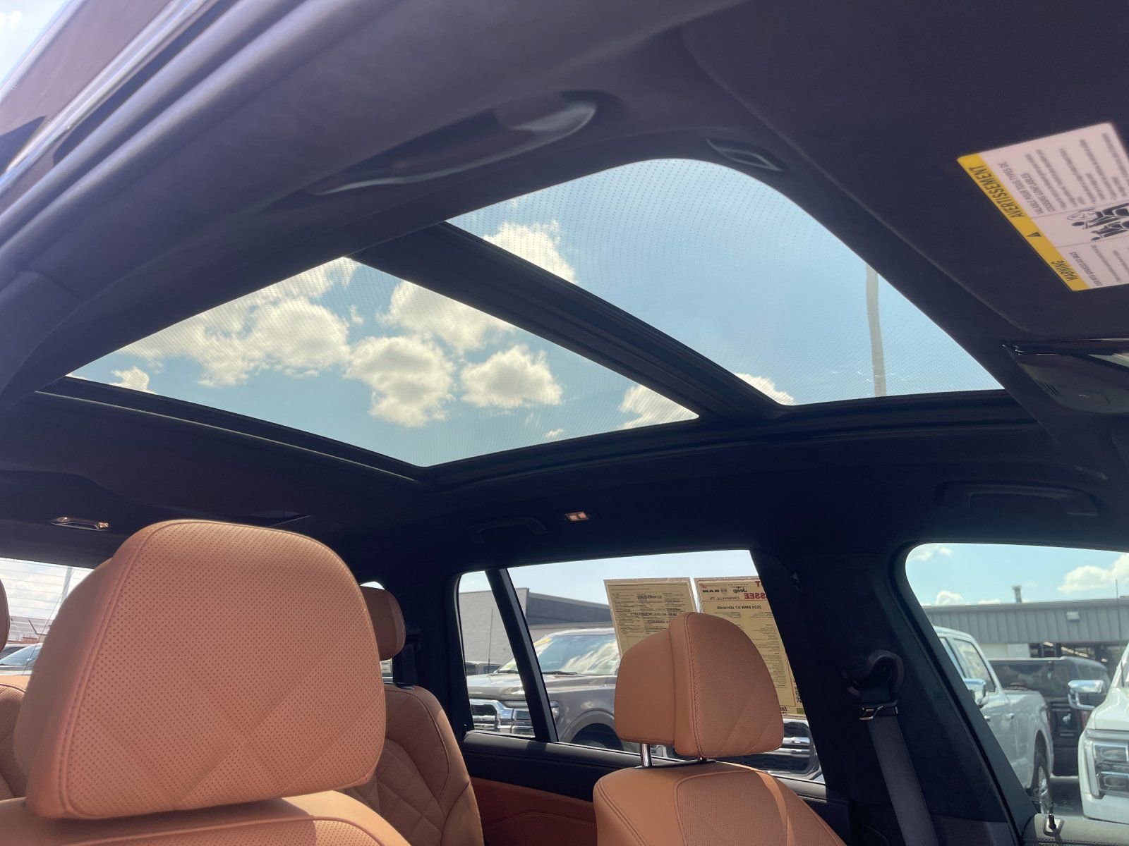 Used 2024 BMW X7 xDrive40i w/ Executive Package image 20