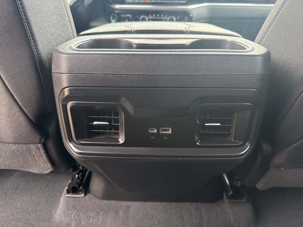 Used 2024 Chevrolet Silverado 2500 LT w/ Midnight Edition image 18