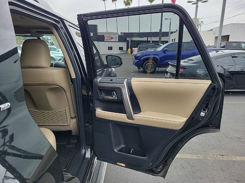 Used 2019 Toyota 4Runner Limited w/ Wilderness Package AWD/4WD image 10