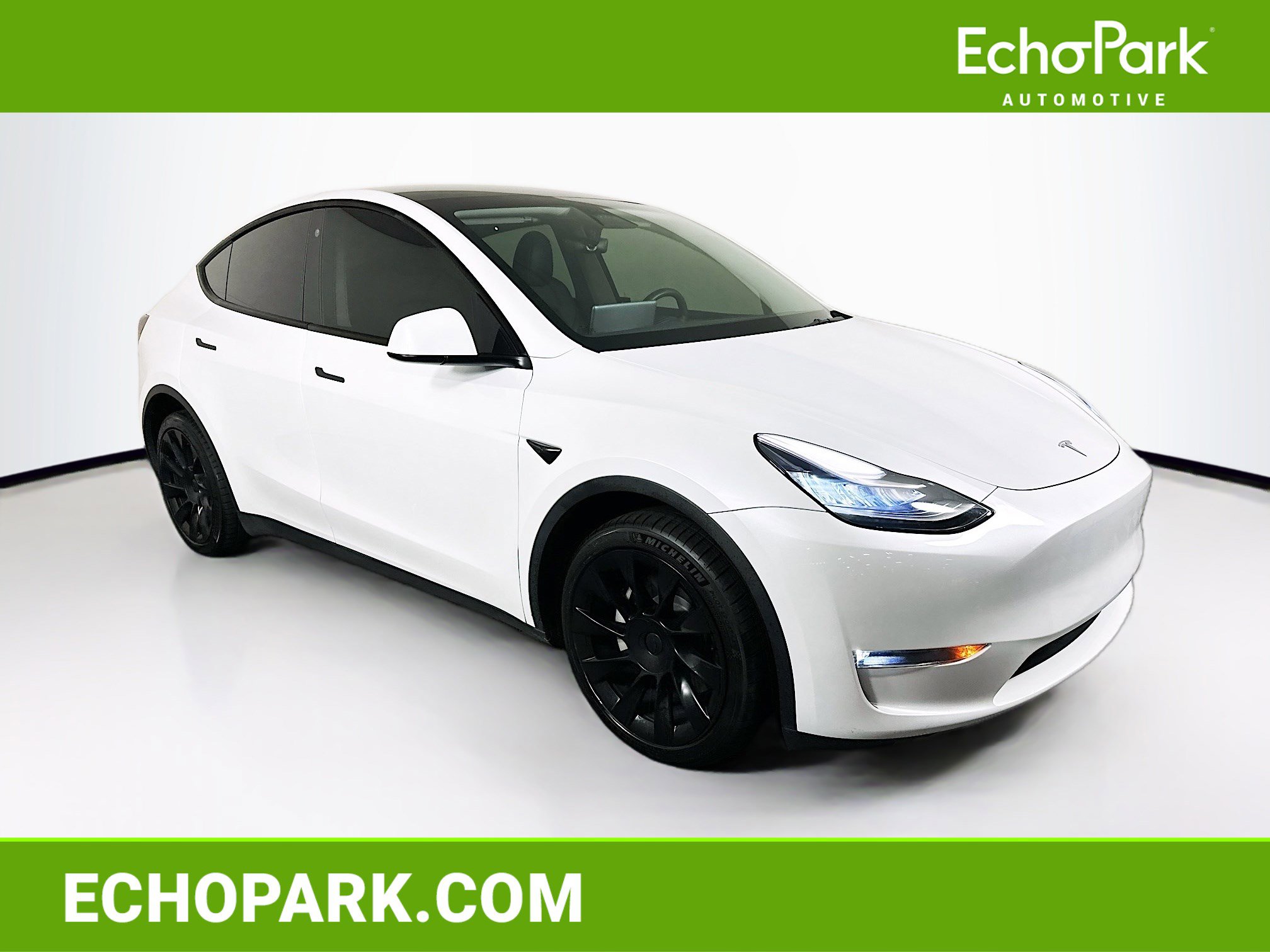 Used 2023 Tesla Model Y Long Range image 1