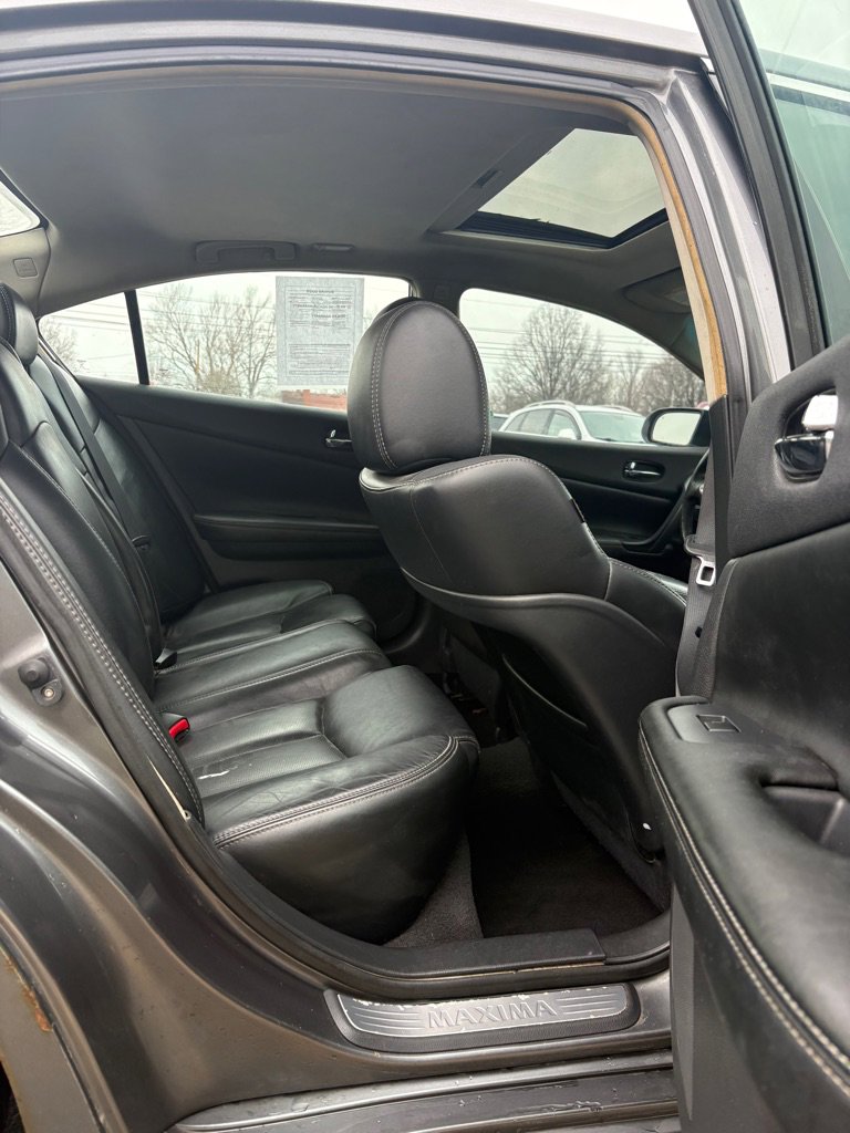Used 2014 Nissan Maxima 3.5 SV w/ Sport Package image 12