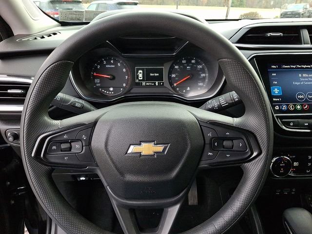 Used 2023 Chevrolet TrailBlazer LT w/ Convenience Package AWD/4WD image 18
