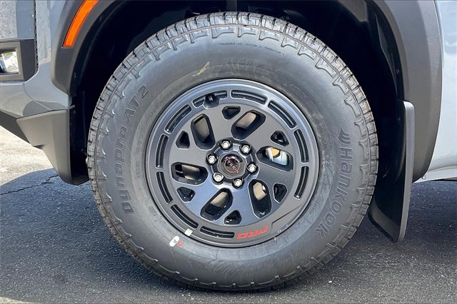 New 2025 Nissan Frontier Pro-X image 9