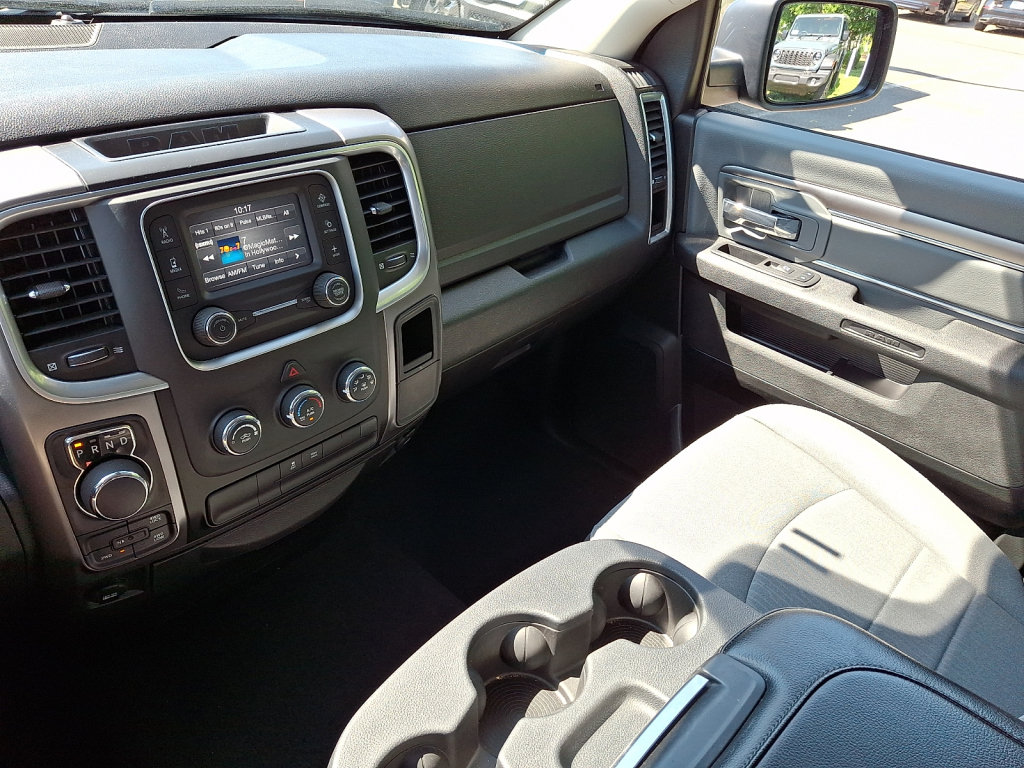 Certified 2024 RAM 1500 Classic SLT AWD/4WD image 27