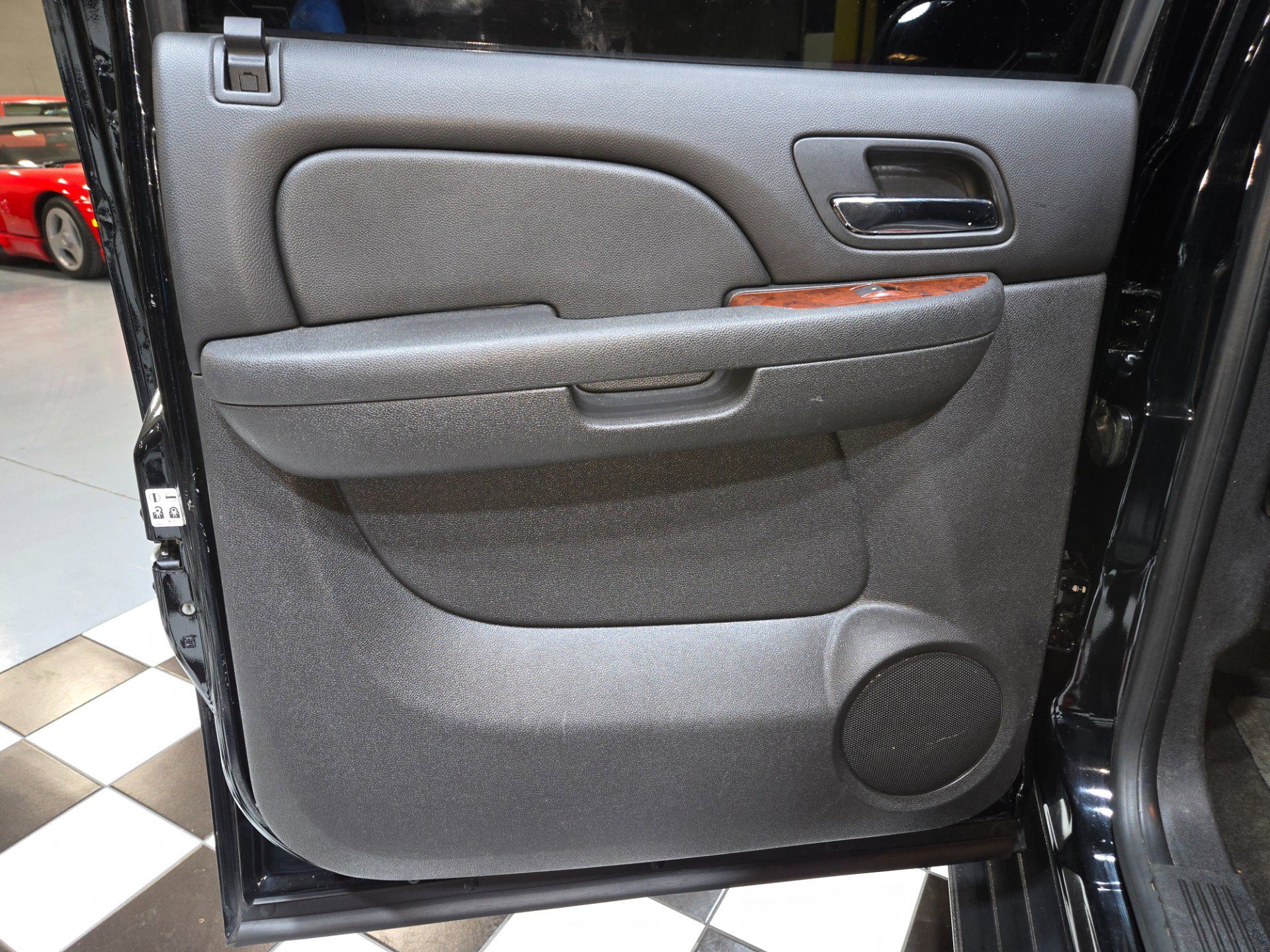 Used 2012 Chevrolet Avalanche LT w/ All-Star Edition image 98