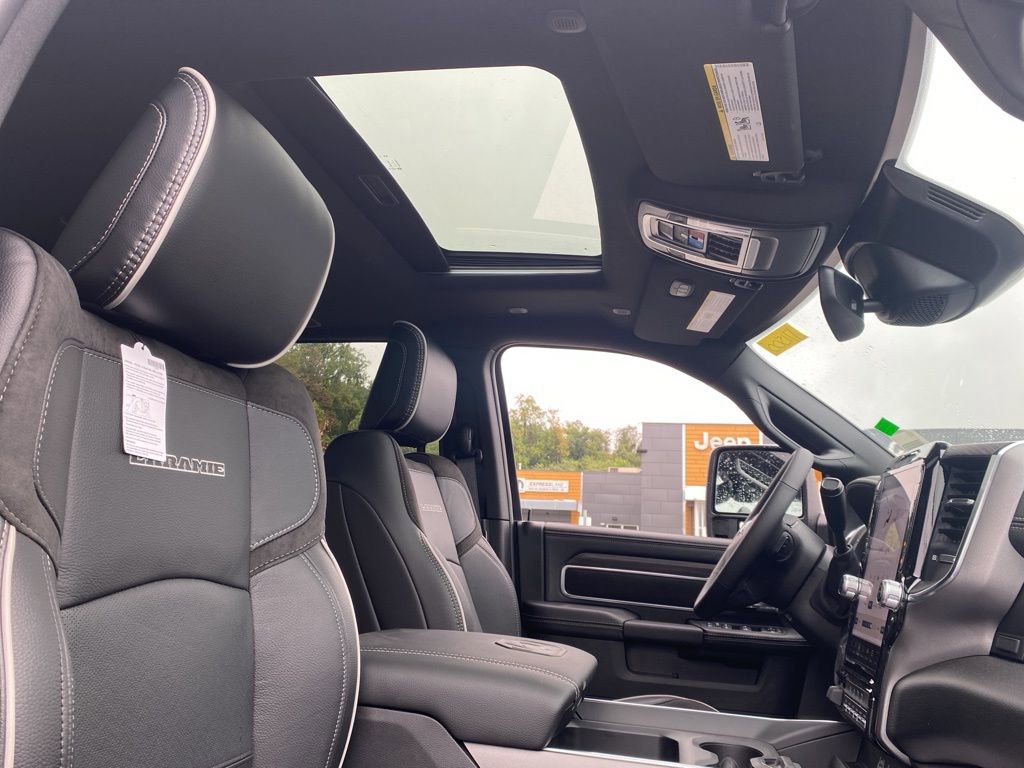 New 2026 RAM 2500 Laramie w/ Sport Appearance Package image 10