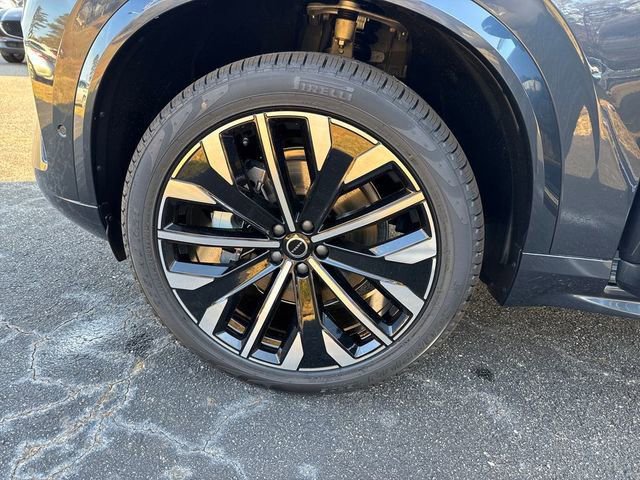 Used 2026 Volvo XC90 B6 Plus w/ Protection Package Premier image 34