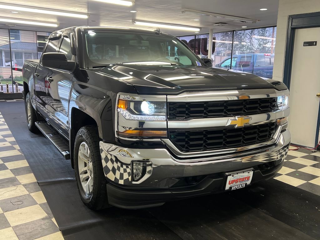 Used 2017 Chevrolet Silverado 1500 LT w/ All Star Edition AWD/4WD image 1