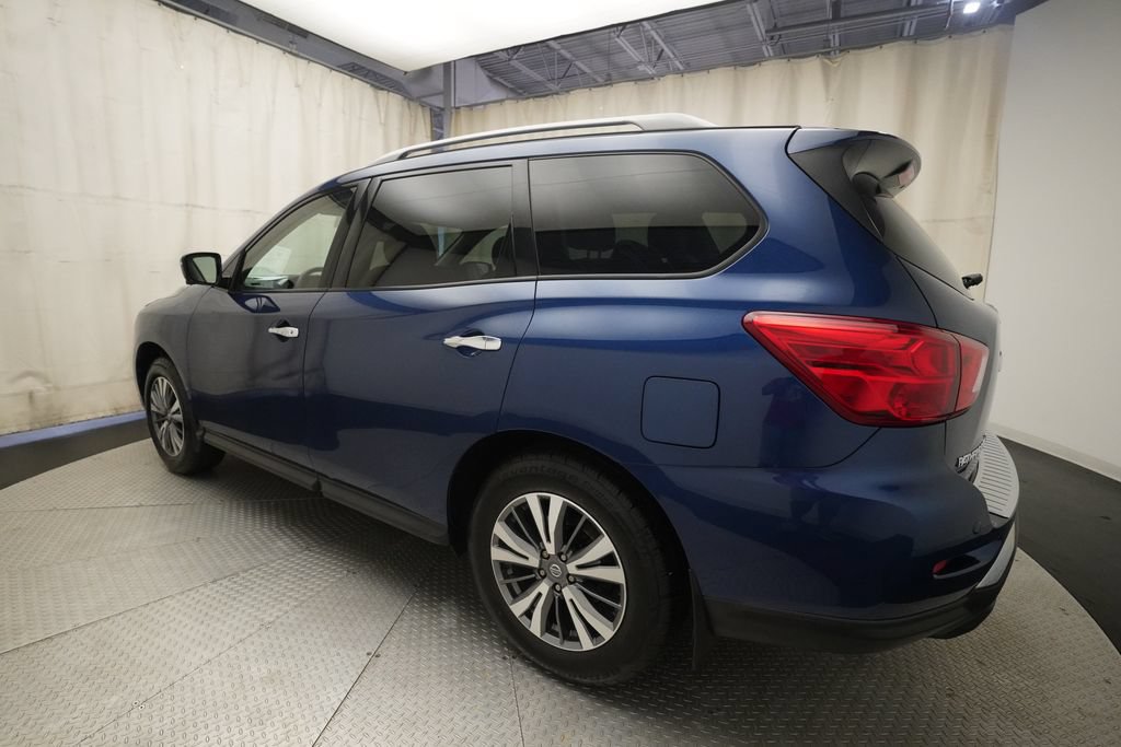 Used 2020 Nissan Pathfinder SL AWD/4WD image 36