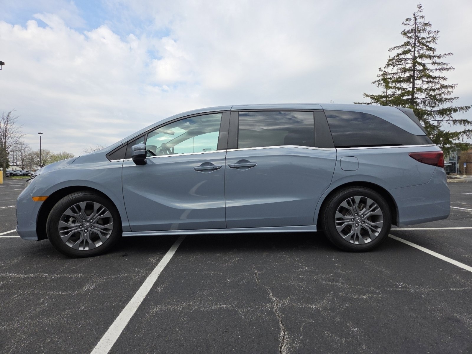 Certified 2025 Honda Odyssey Touring image 20