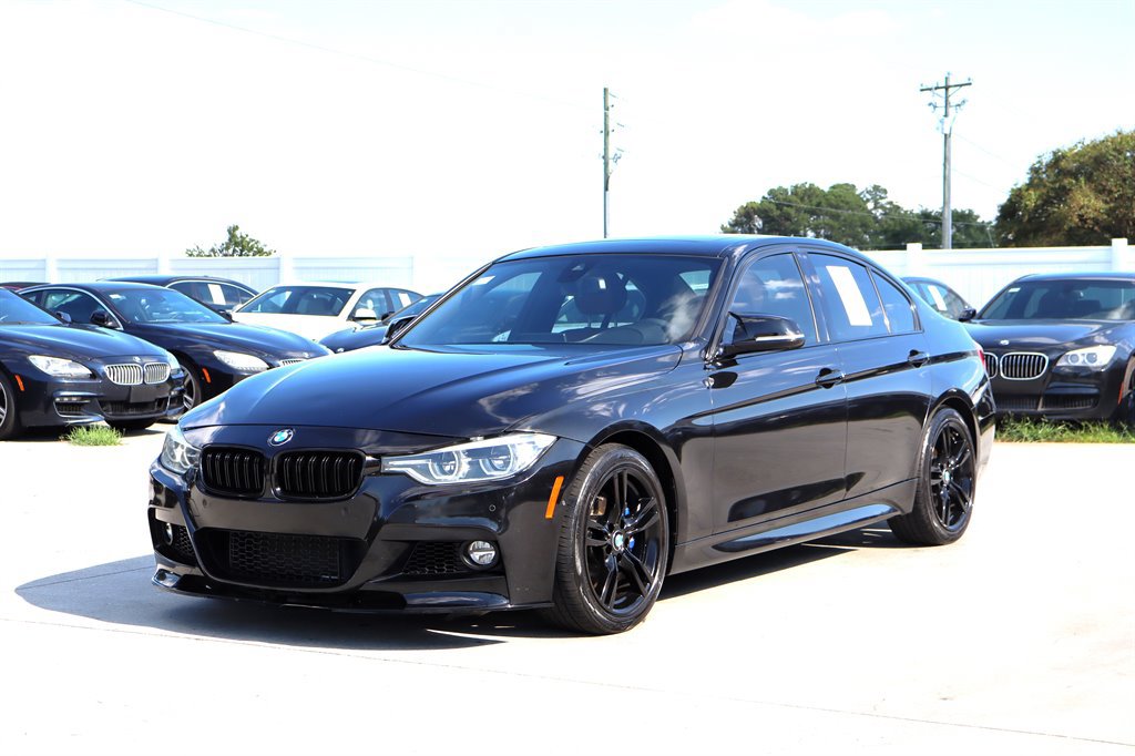 Used 2016 BMW 340i Sedan w/ M Sport Package RWD image 3