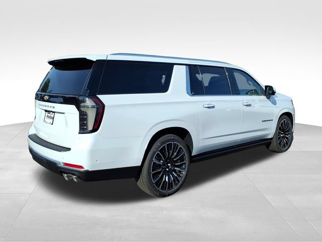 New 2026 Chevrolet Suburban High Country AWD/4WD image 3
