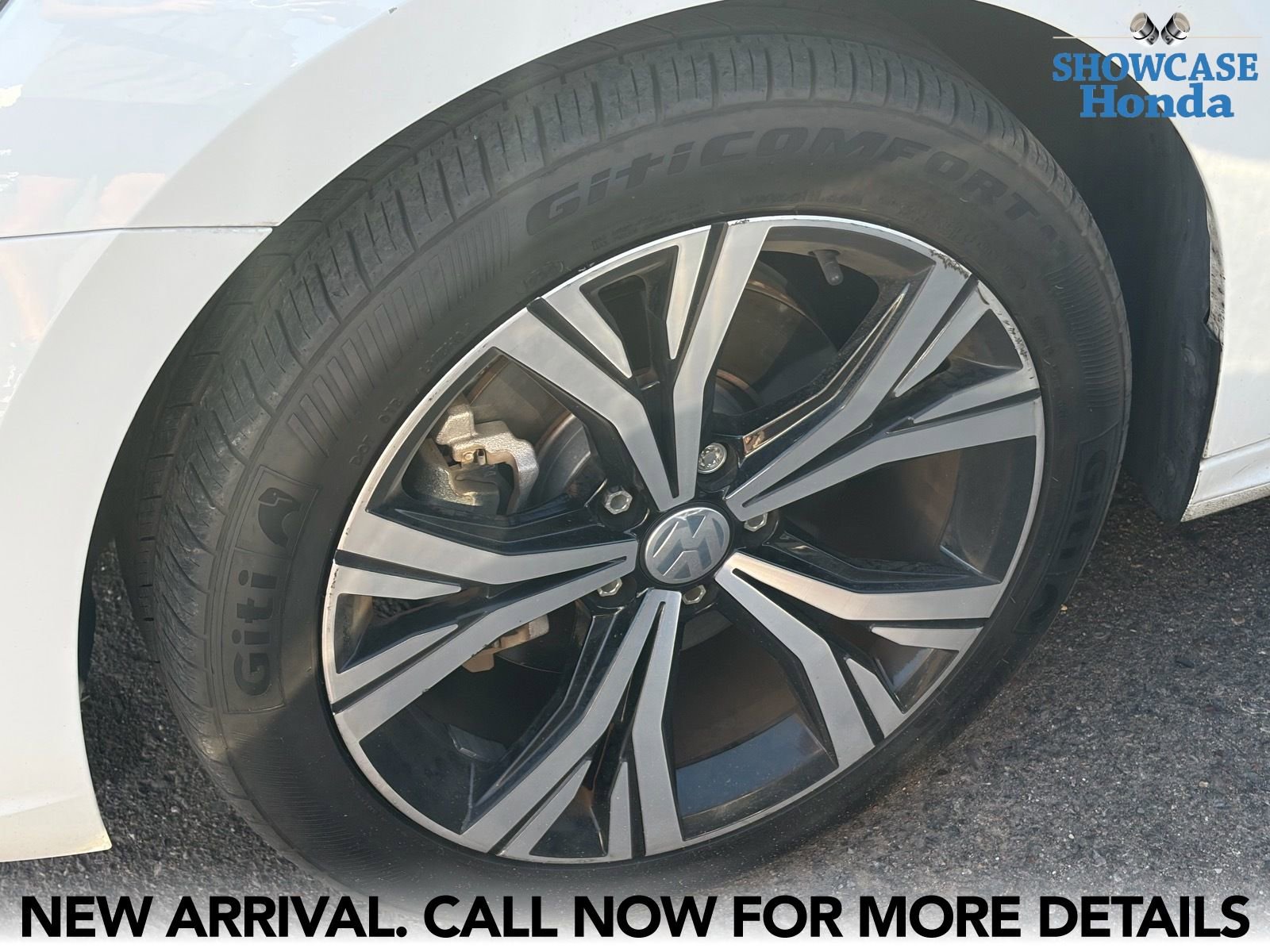 Used 2022 Volkswagen Passat 2.0T SE FWD image 9