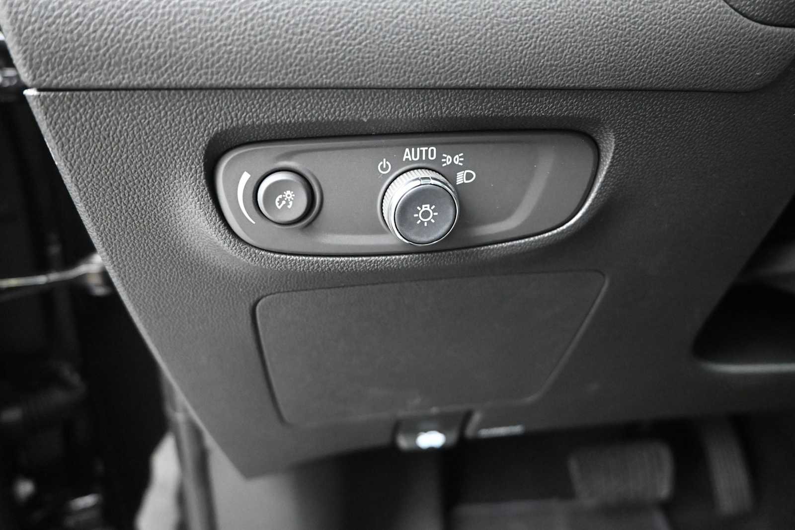 New 2026 Buick Encore GX Preferred w/ Comfort Package AWD/4WD image 15