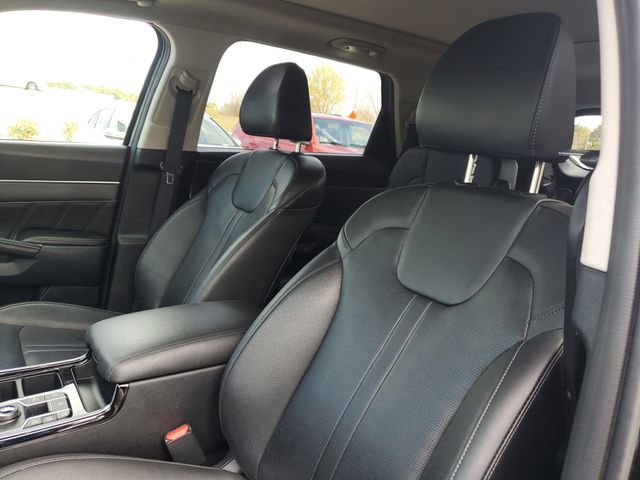 Certified 2024 Kia Sorento SX image 17