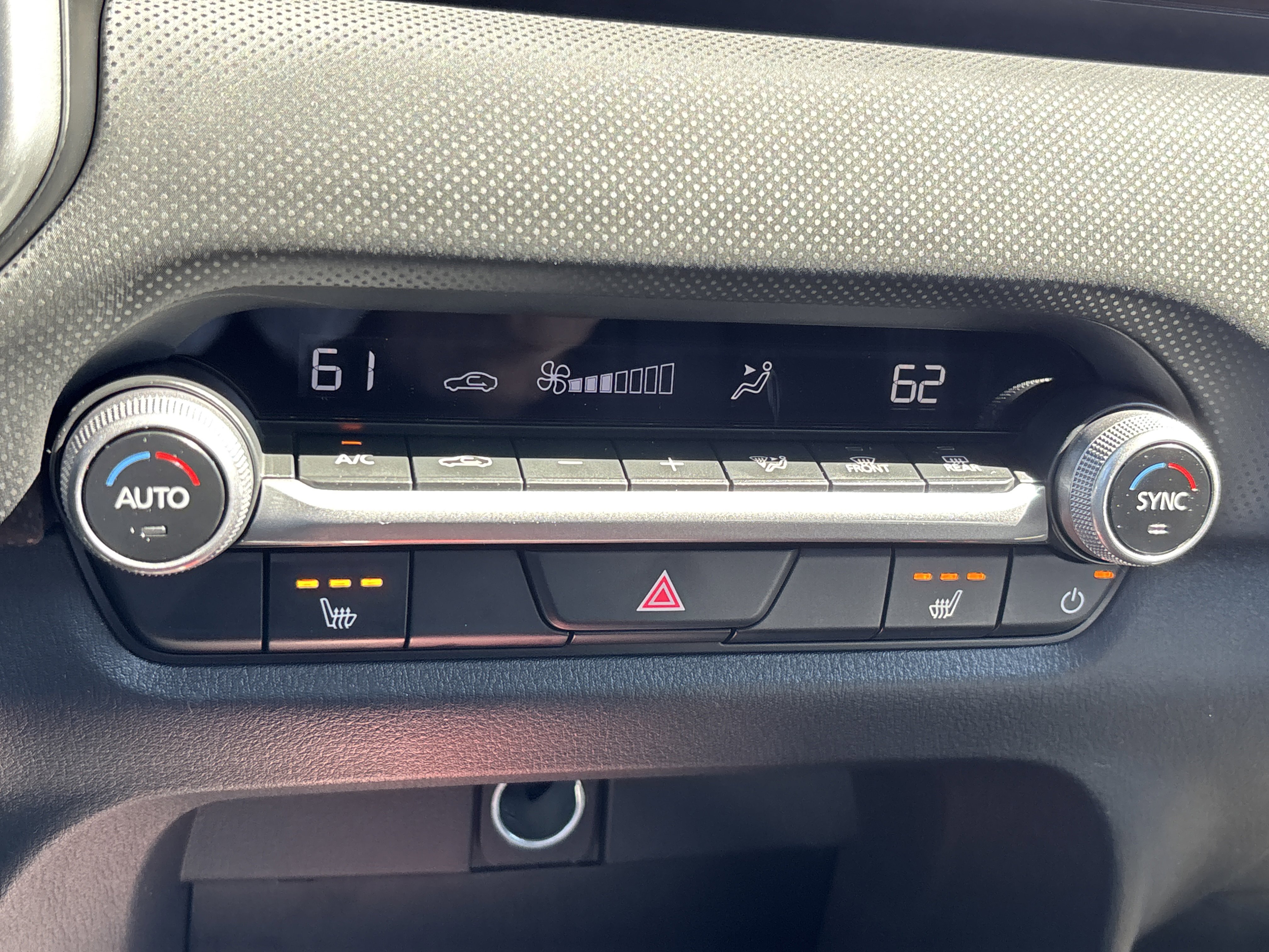 New 2026 MAZDA CX-50 Meridian Edition w/ Weather Package image 32