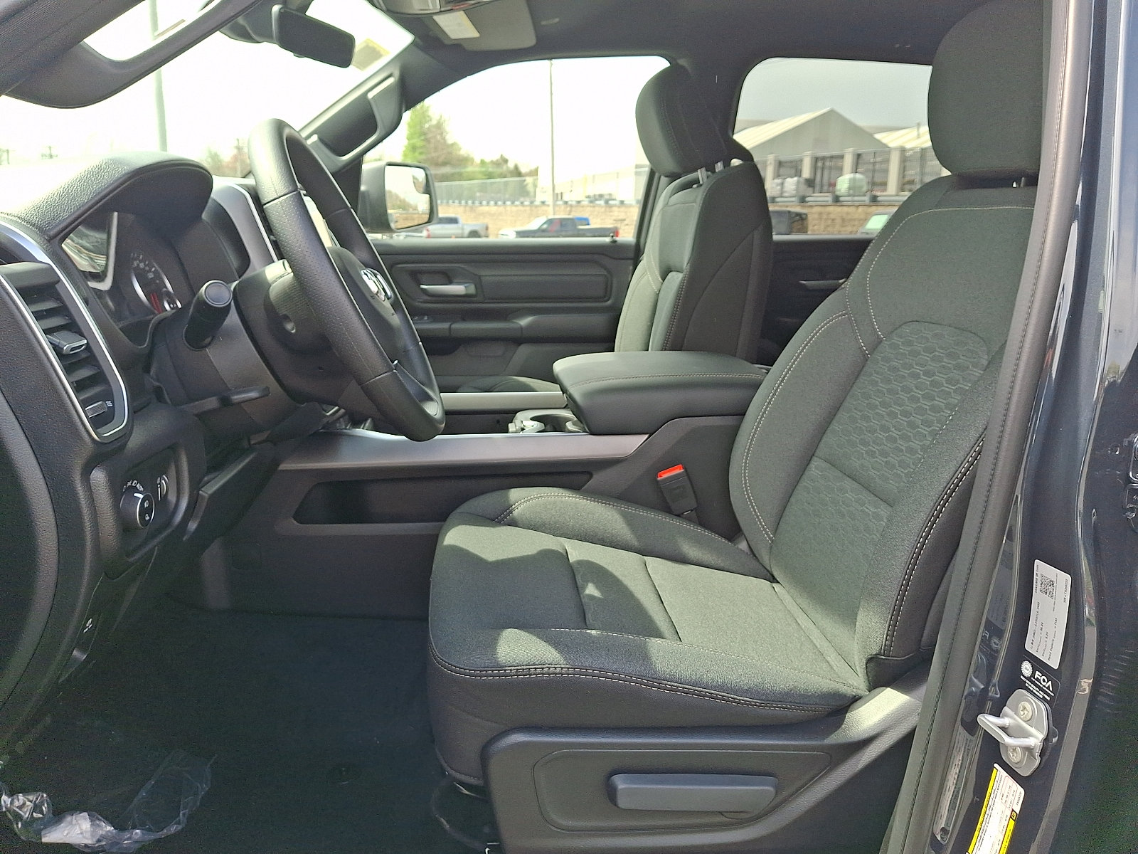 New 2026 RAM 1500 Express AWD/4WD image 10