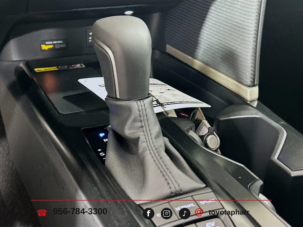 New 2026 Toyota Camry SE w/ Convenience Package FWD image 18