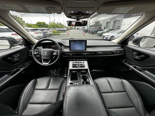 Certified 2023 Lincoln Aviator AWD w/ Premium Package image 3